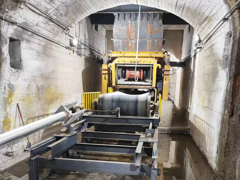 全自动皮带机液压拉紧