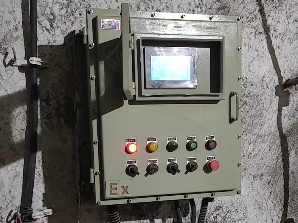 全自动皮带机液压拉紧